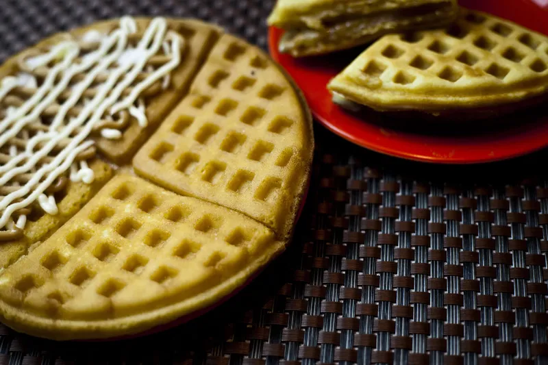 Bubble Waffle Cafe