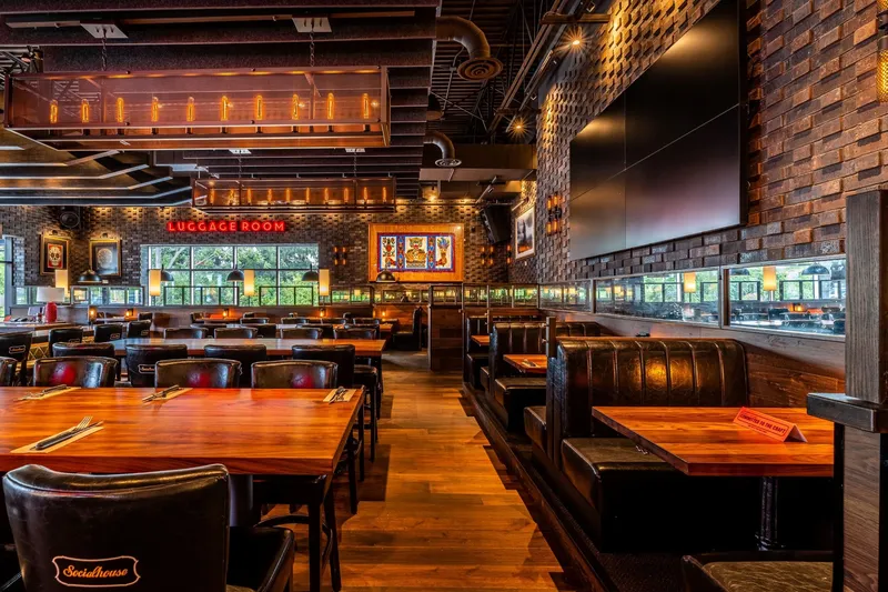 Browns Socialhouse Brentwood
