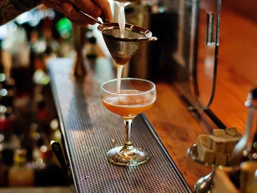 Pourhouse