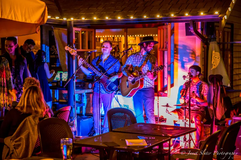 Beatniks Bistro