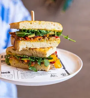 Loam Bistro