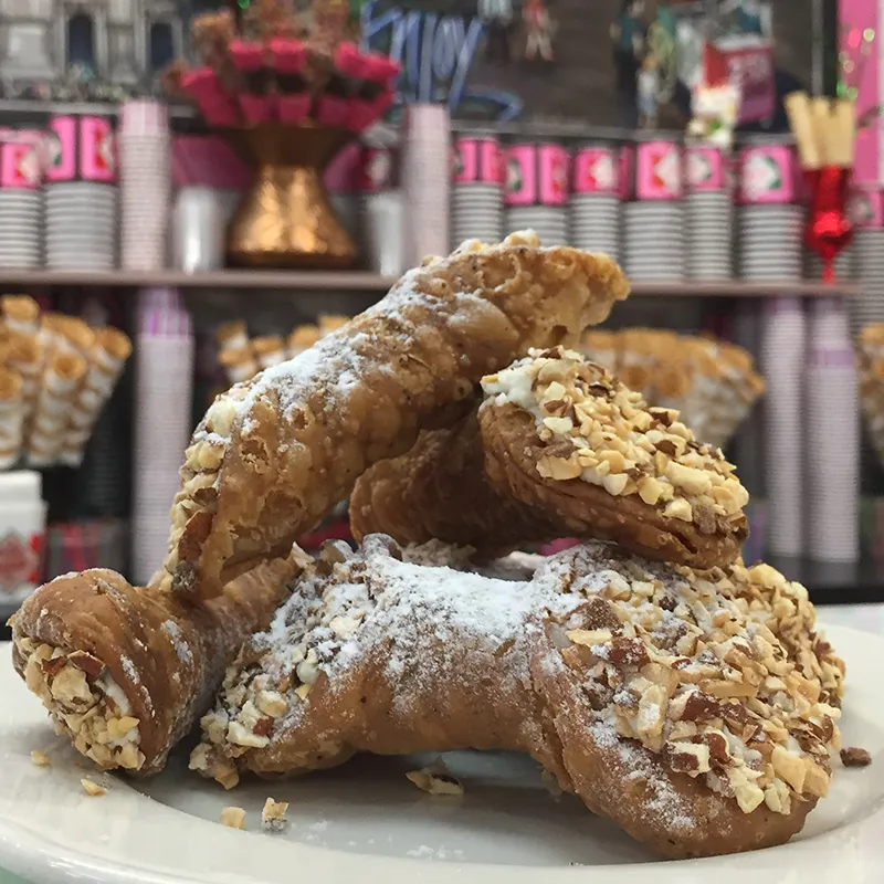 The Original Sicilian Cannoli