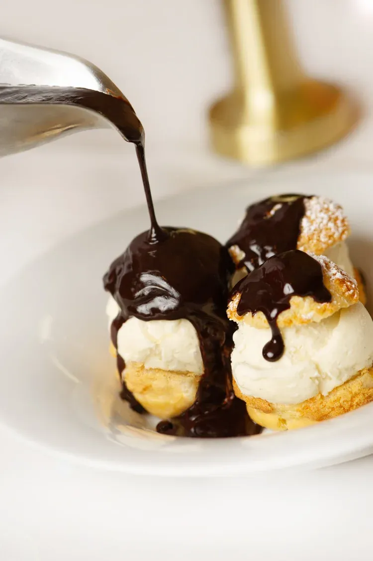 Profiteroles