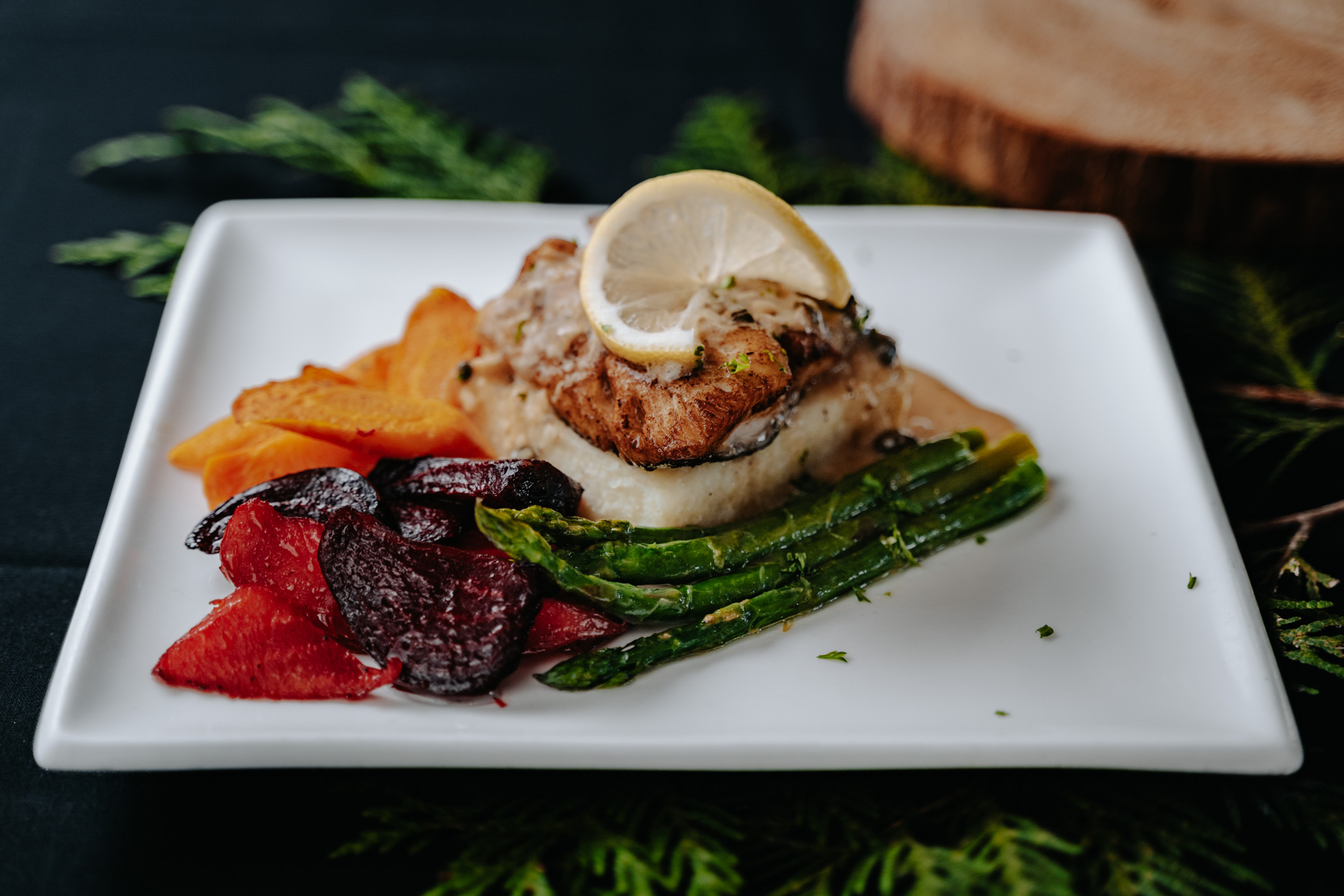 Salmon n' Bannock