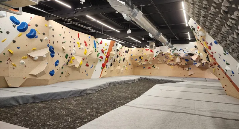 Approach Climbing