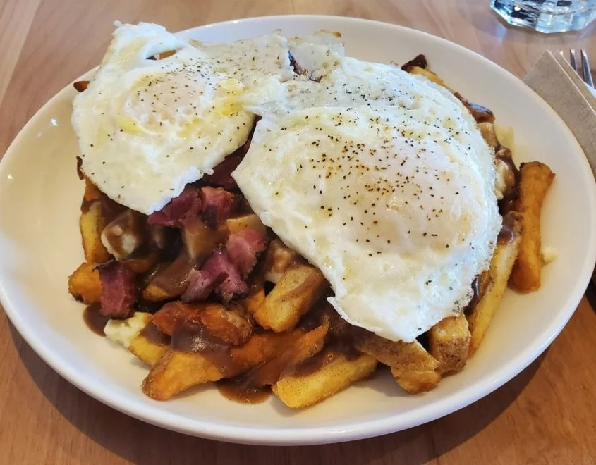 Estrella's Montreal Deli & Cafe