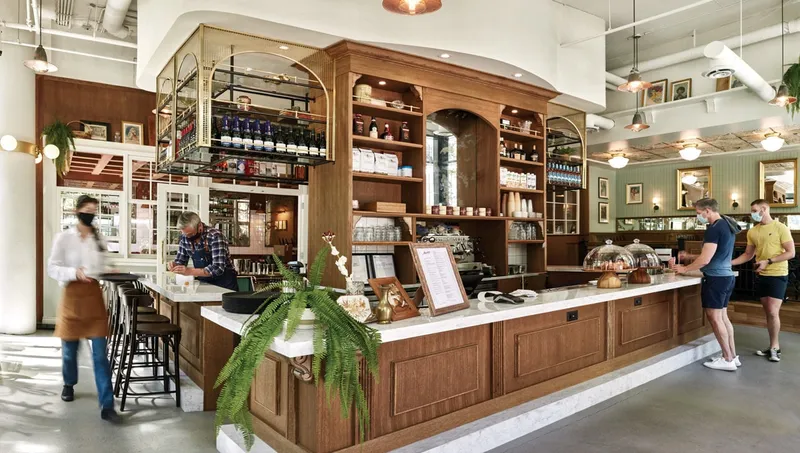 Maxine's Cafe & Bar