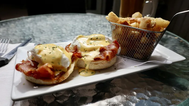 Cafe at Mandeville