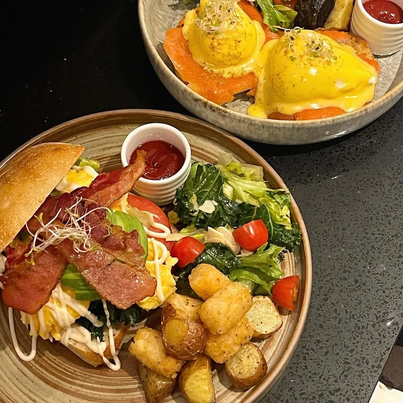 1003 Brunch & Dessert