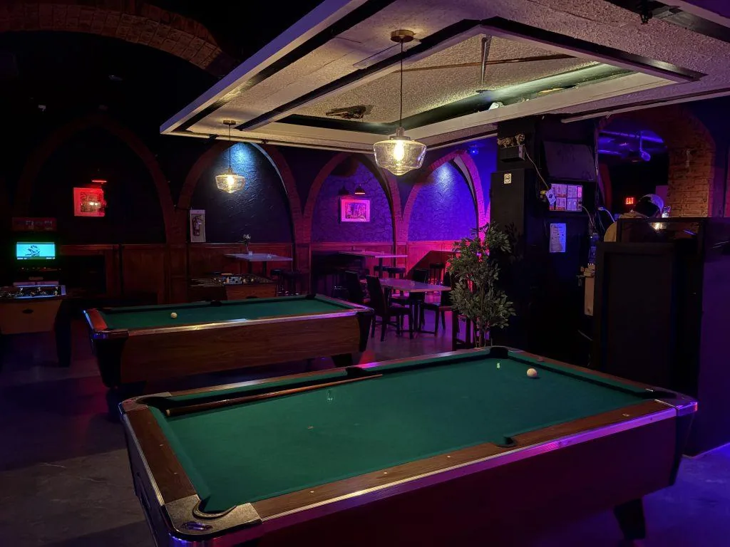 Astoria Pub